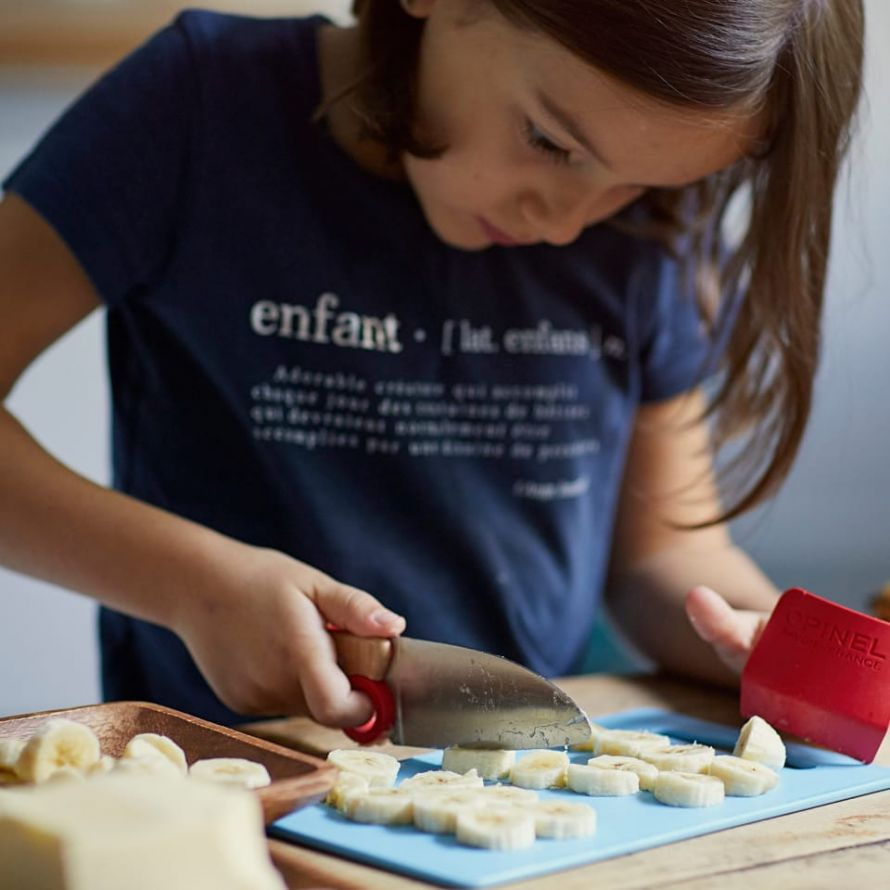 Kid-friendly knives