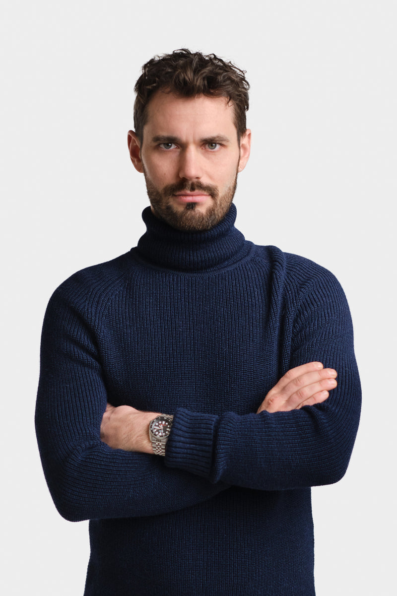 VESIKKO alpaca turtleneck, navy